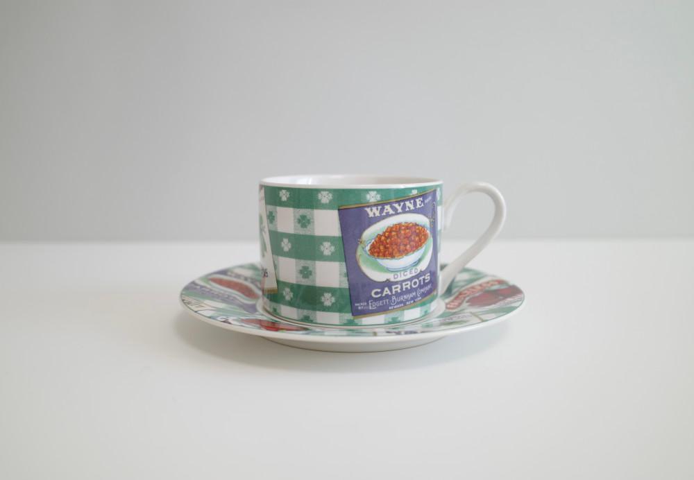 Vintage / FF cupaboard cup and saucer