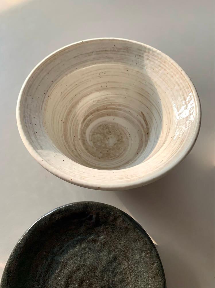 아르보샵 웨이브 볼 도자기 덮밥 그릇 우동기 베이지