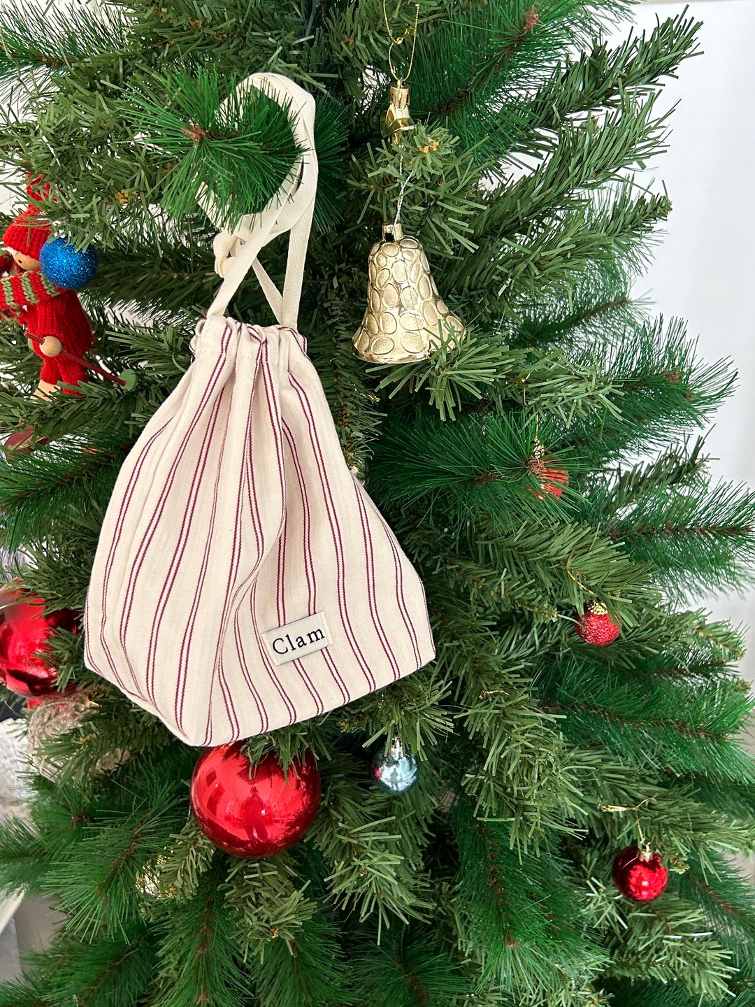 Clam string pouch _ Red stripe