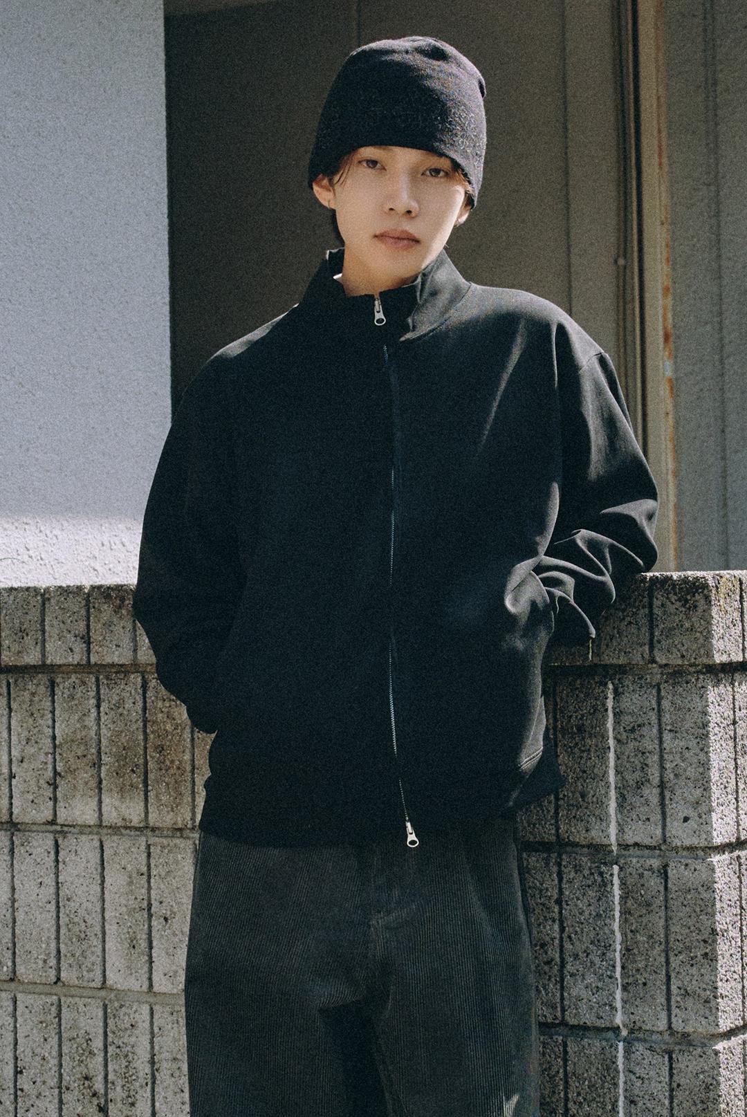 (3월 17일 예약배송) Full Zip Finger Hole Sweat Shirts [Black]