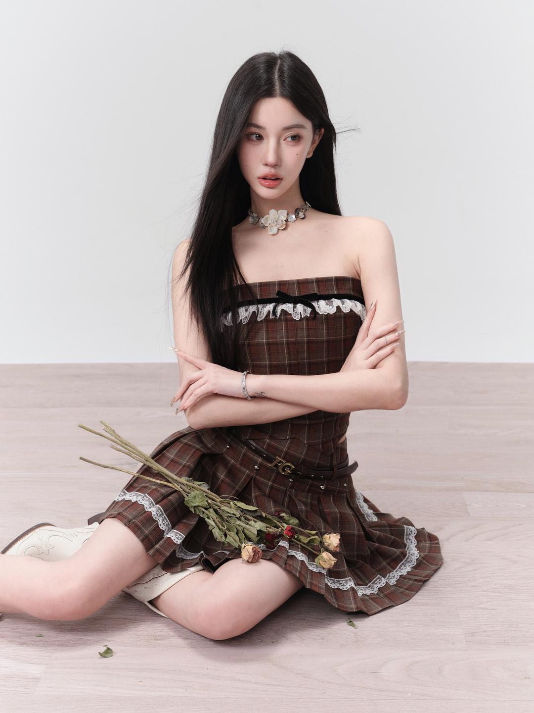 [FRAGILE HEART] Latte Coco - Lace Checkered Two-piece Set (Set DC 10%)