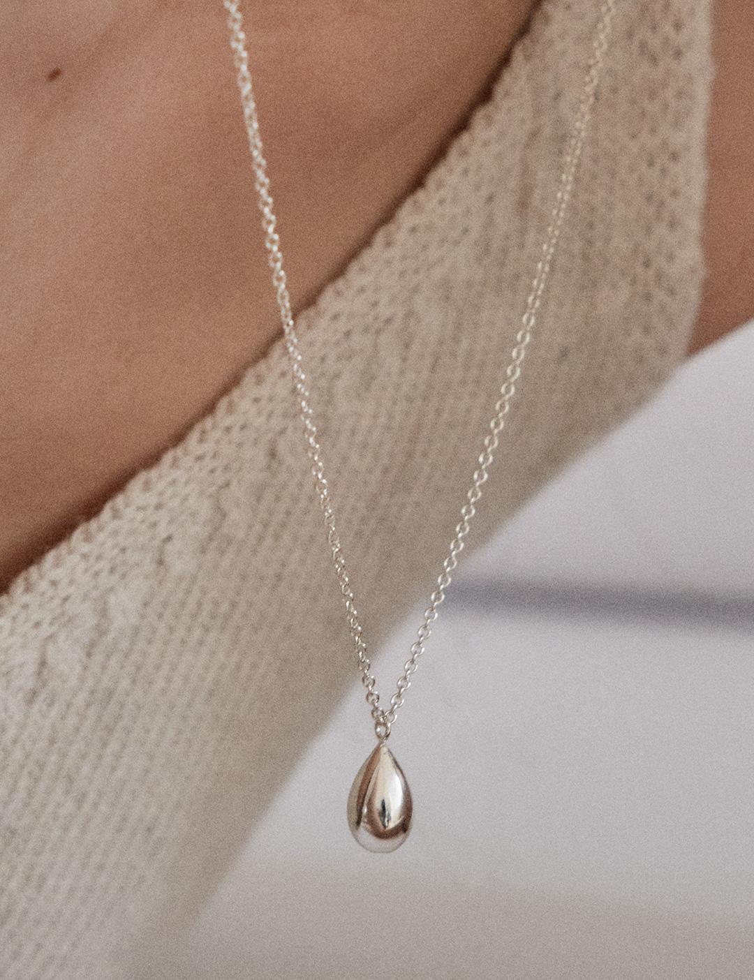 Teardrop Necklace