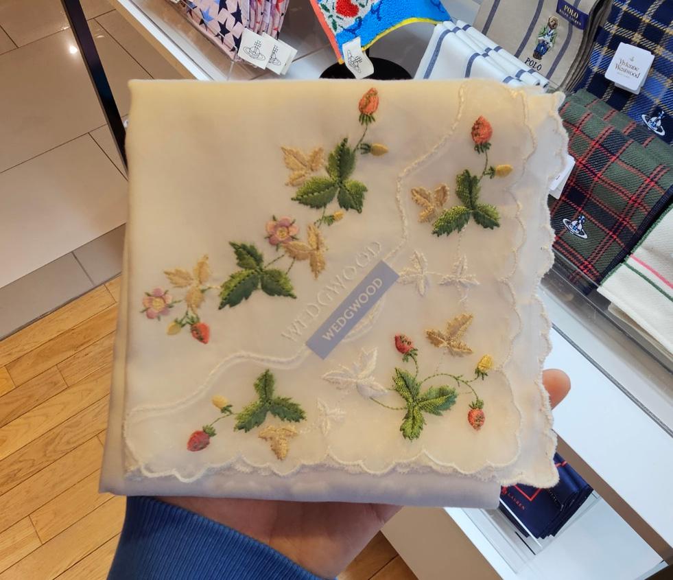 웨지 우드 2024 레이스 플라워 자수 쁘띠 스카프 겸 손수건 (3컬러택1)