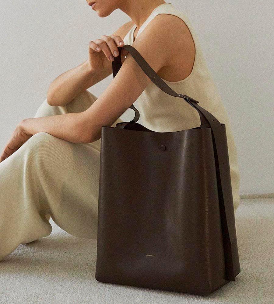 [IN STOCK]  R.ARC BUCKET L - Artificial Leather_D.BROWN