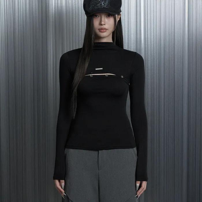 On-Off Button Split Long Sleeve Tee (Black)