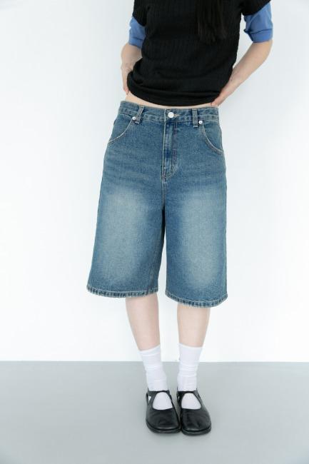 오무수히 clean bermuda denim pants(S-M)