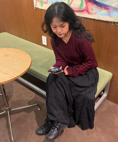 SHEER V-NECK KNIT_WINE