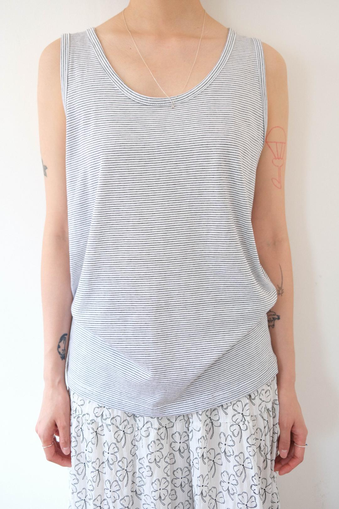 Thin stripe cotton sleeveless (2col)