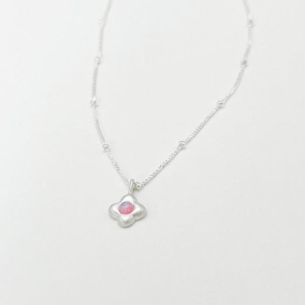 EGG FLOWER NECKLACE (PINK OPAL)