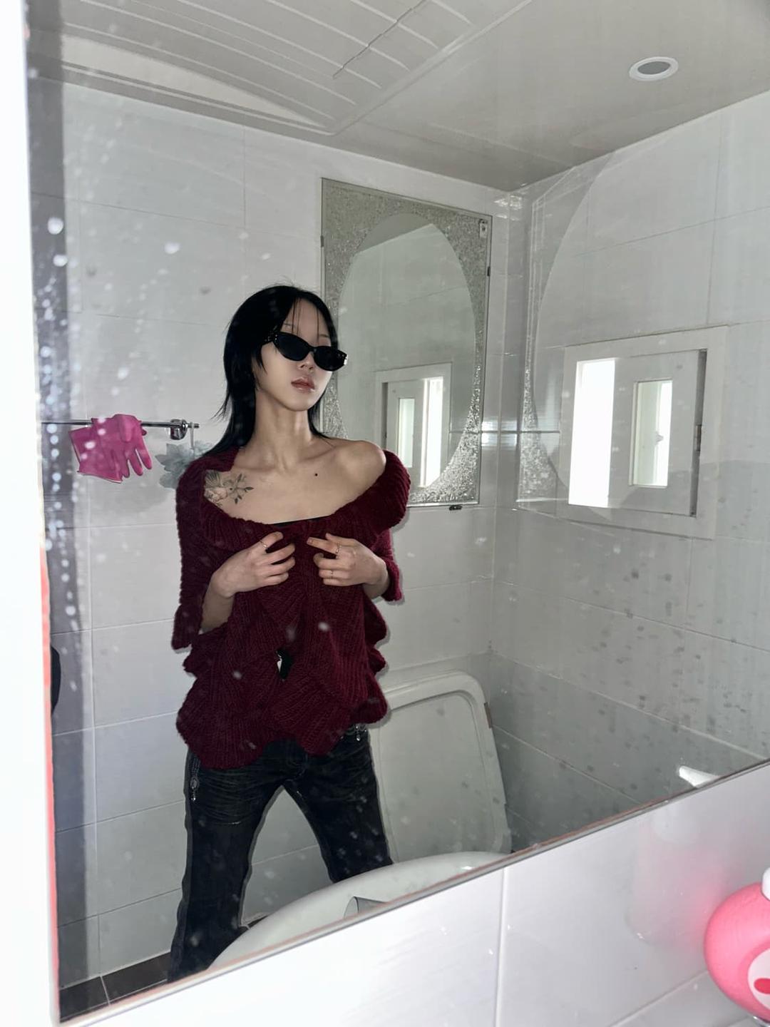 모스키노 니트 프릴 머플러 | 후루츠패밀리