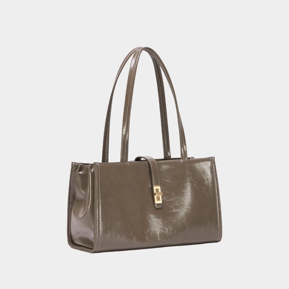 Atelier Classic · Matilda L