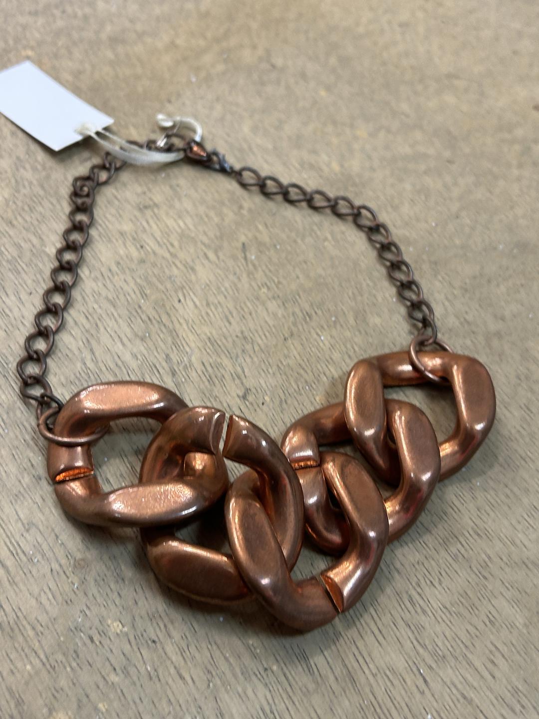 Bold Chain Link Necklace