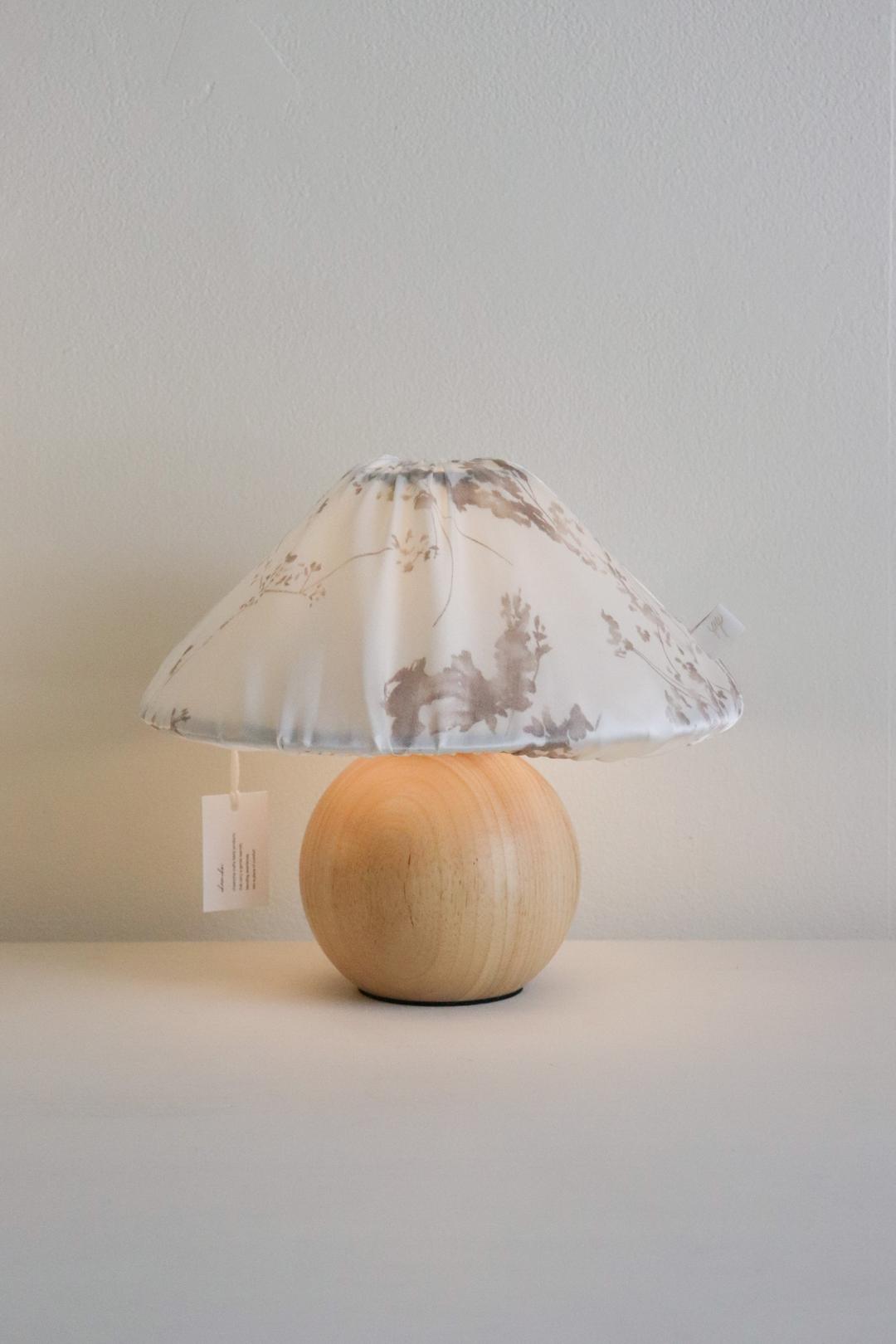 Oriental Silk Flower Orb Lamp
