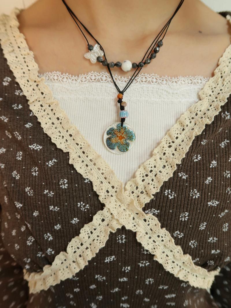 Butterfly color stone necklace ( 3 color )