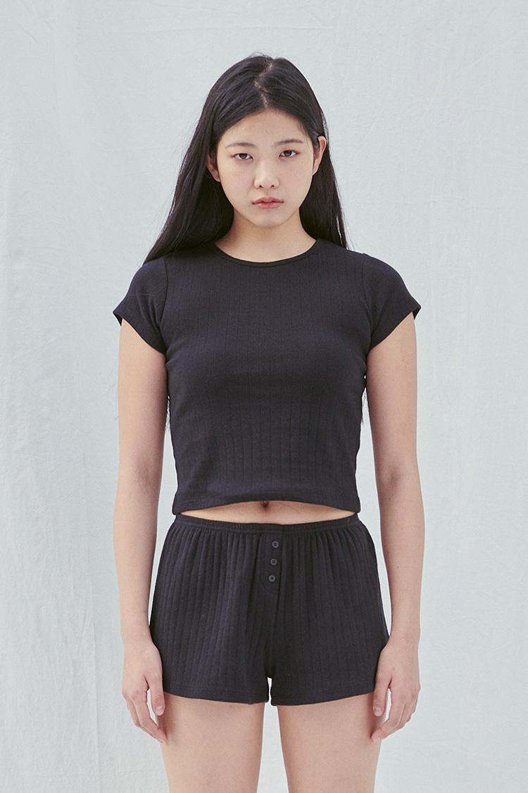 Pure Black Short Sleeve T 5%