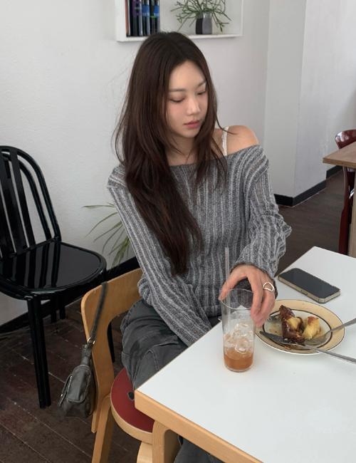 올슨 boat neck knit top