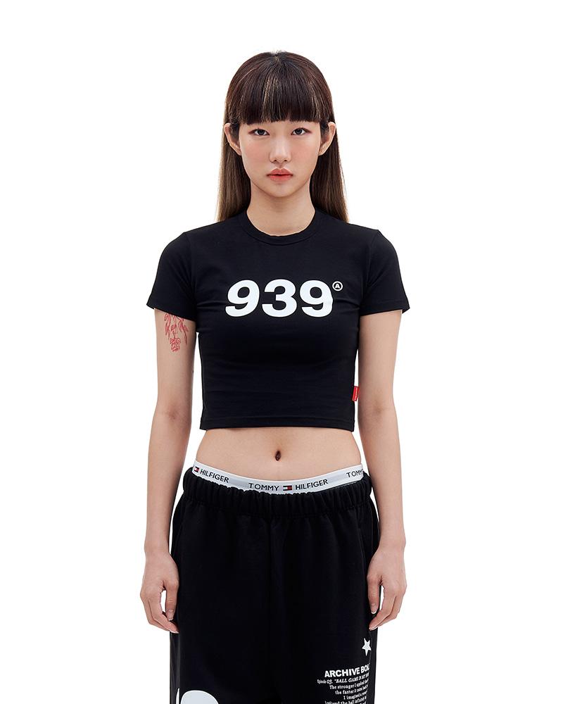 939 LOGO CROP TOP (BLACK)