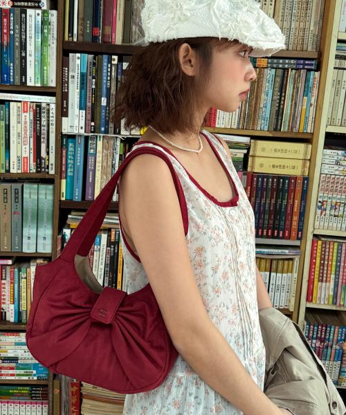Suede ribbon loopie bag_Red(OC25-ACC01)