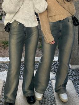 [S,M,L] 허벅지크게나옴 줄샌드데님 난스판 부츠컷 2color