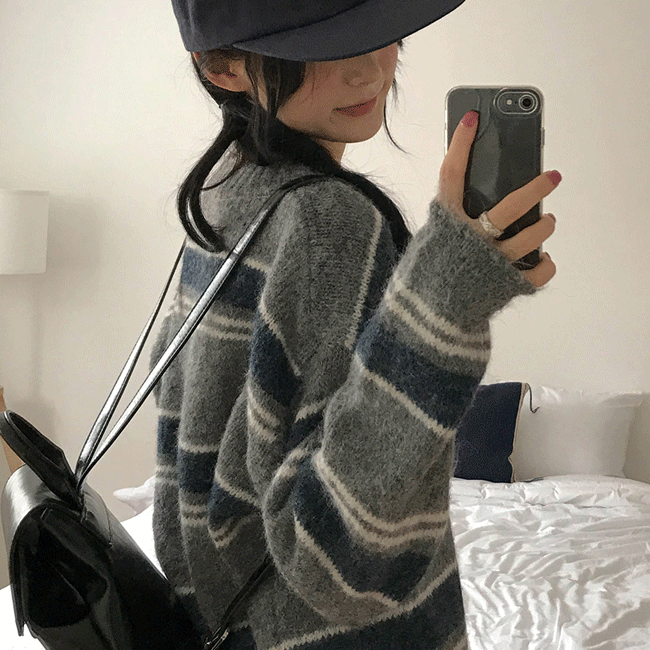 [스트라이프/폭닥🐰] 울헤어리단가라V넥니트티