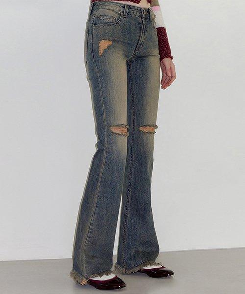 Washed ripped slim jeans. Dark Blue