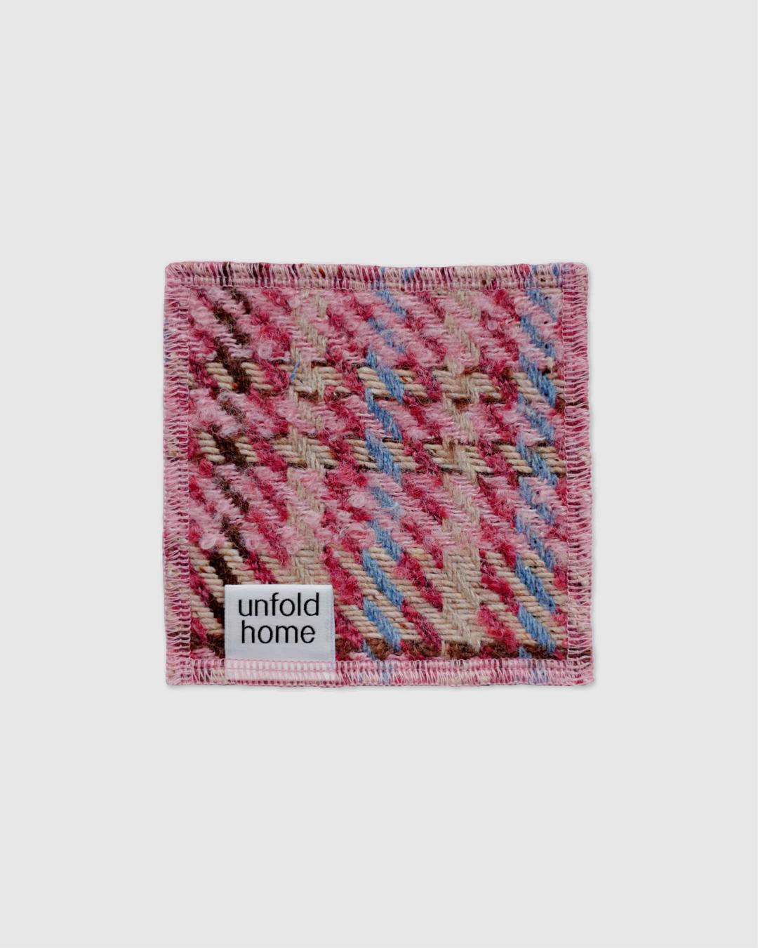 Coaster (strawberry)