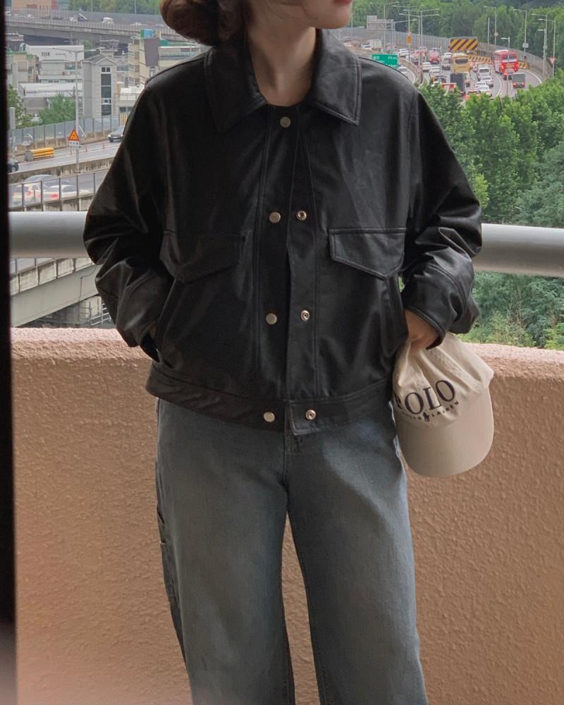 루크 포켓 leather jacket