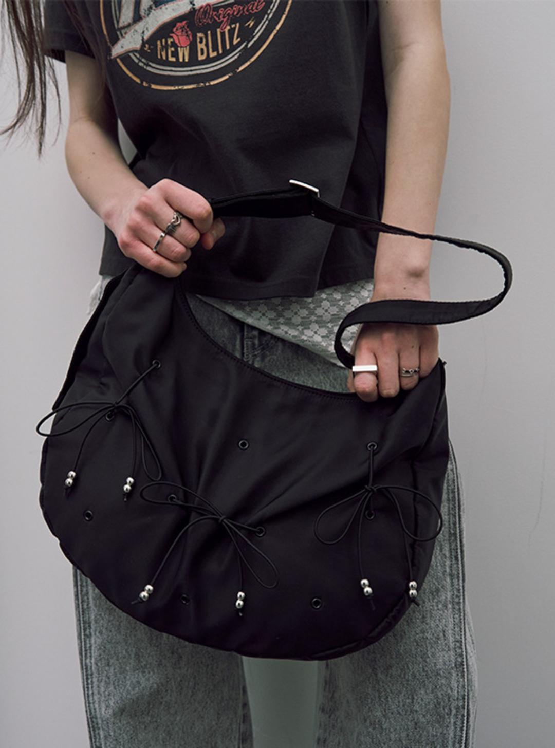 Cindy Shoulder in Black UF5SB086-10