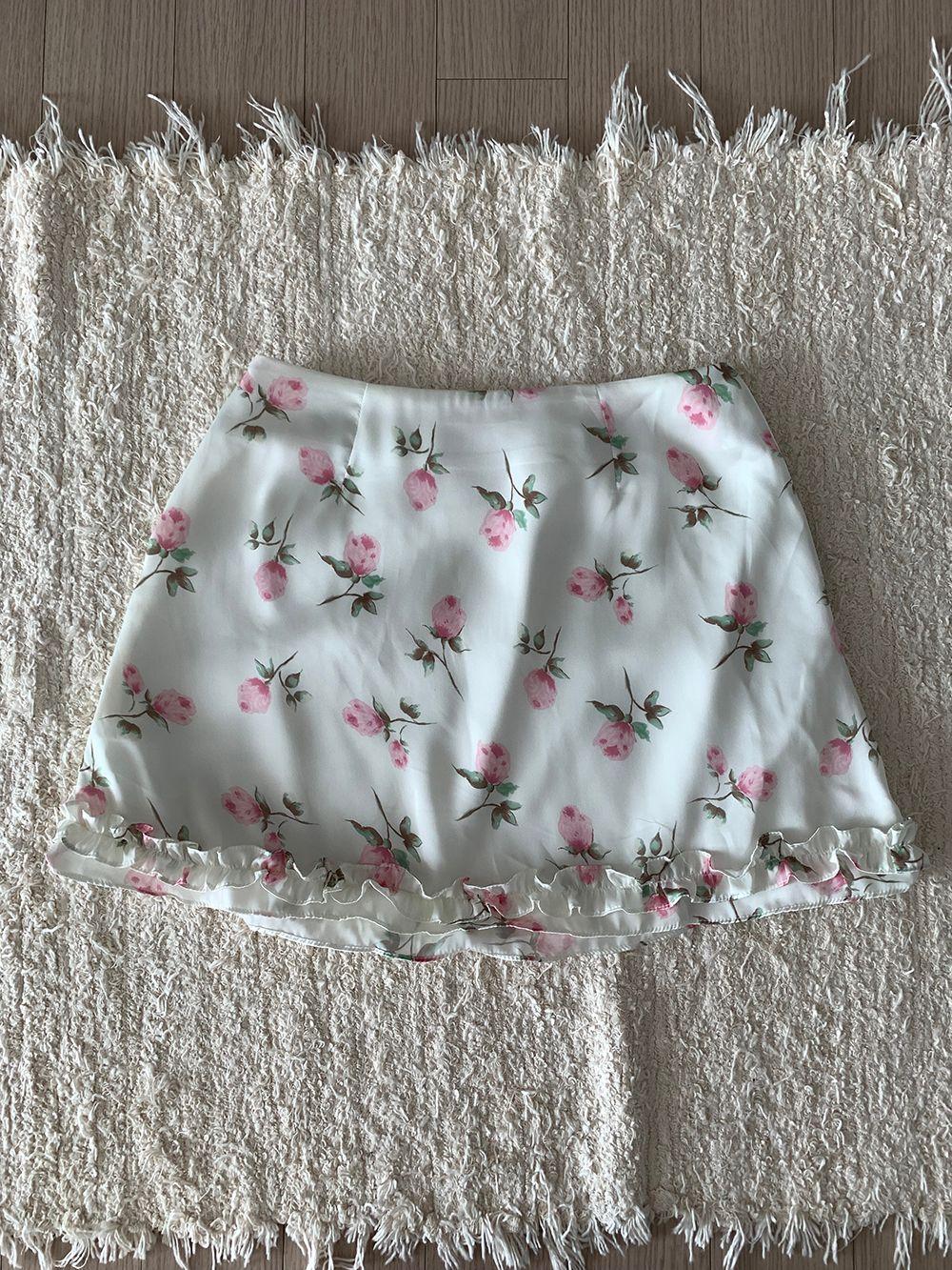 밀리유 플라워 새틴 프릴 미니 스커트(one color) A라인 봄 간절기 봄신상