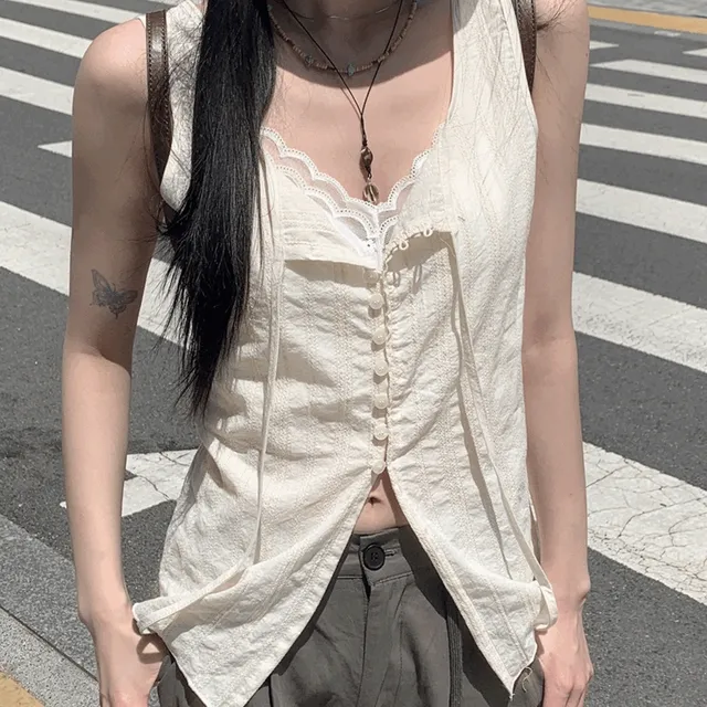 뷰리 빈티지 자가드 버튼 조끼 나시 블라우스