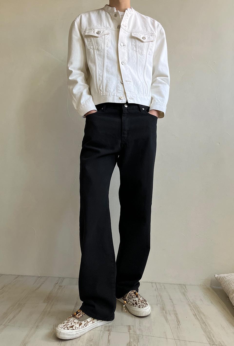 Semi Wide Jeans