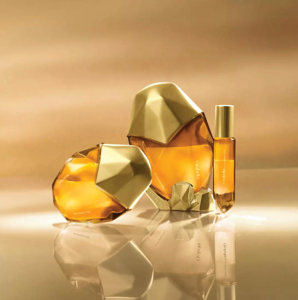 오르벨라 블루밍 파이어 퍼퓸 벨라하디드 향수 Orebella BLOOMING FIRE Parfum