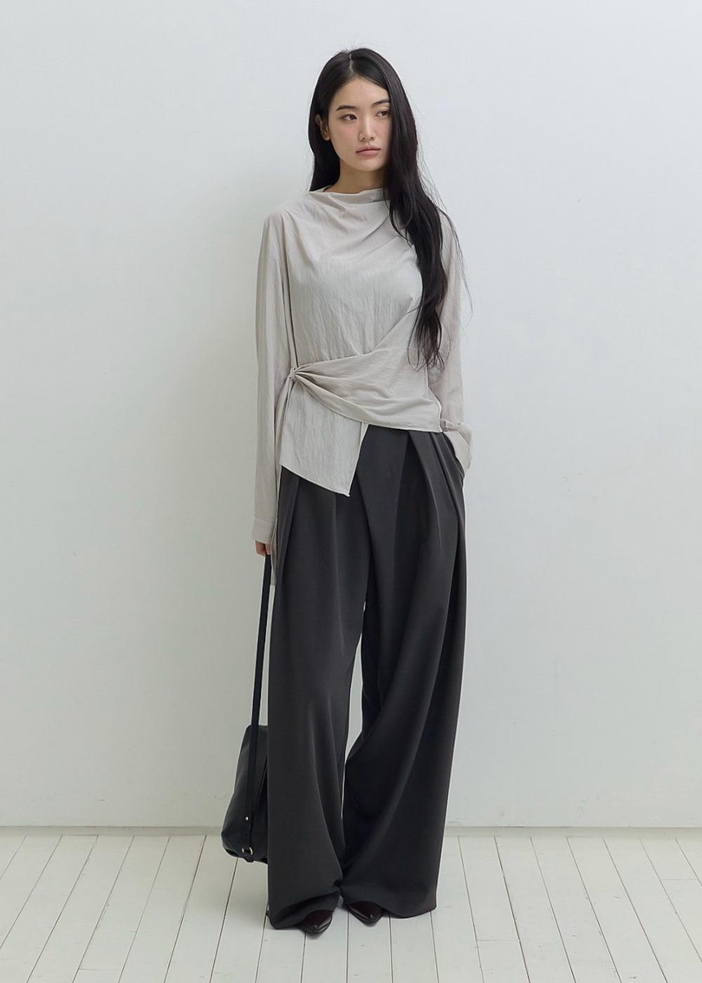 (MADE) 헤일라 랩 핀턱 와이드 슬랙스 [charcoal]