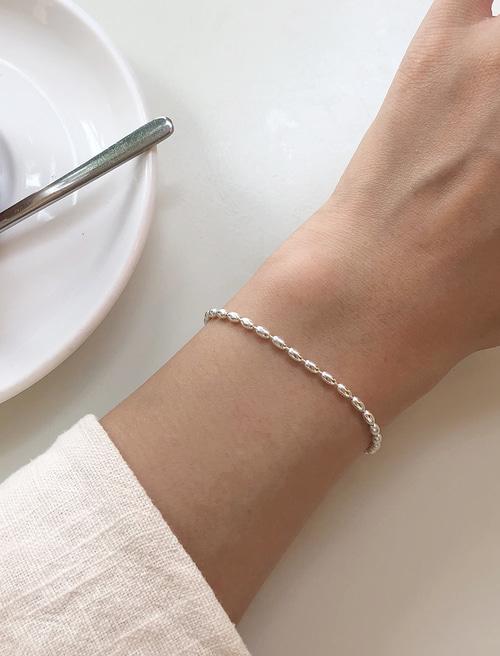 에그 볼 팔찌 egg ball bracelet