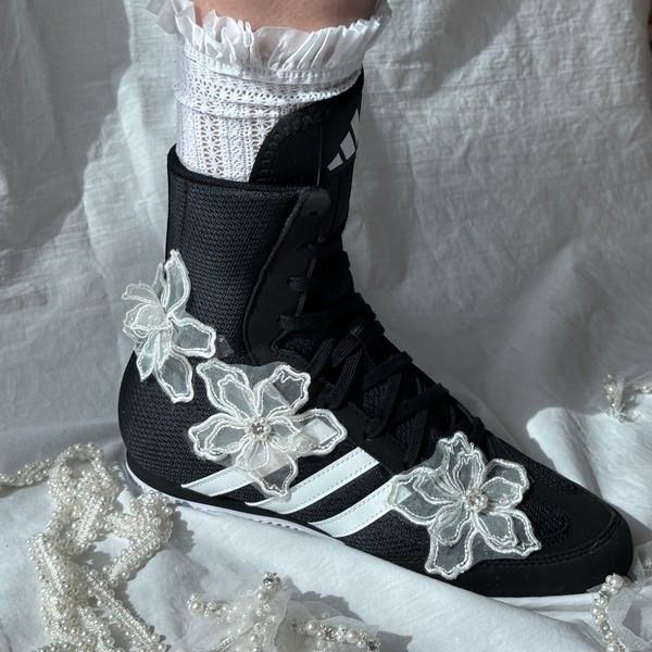 Real White Sneakers ver.2 (Custom Kit)