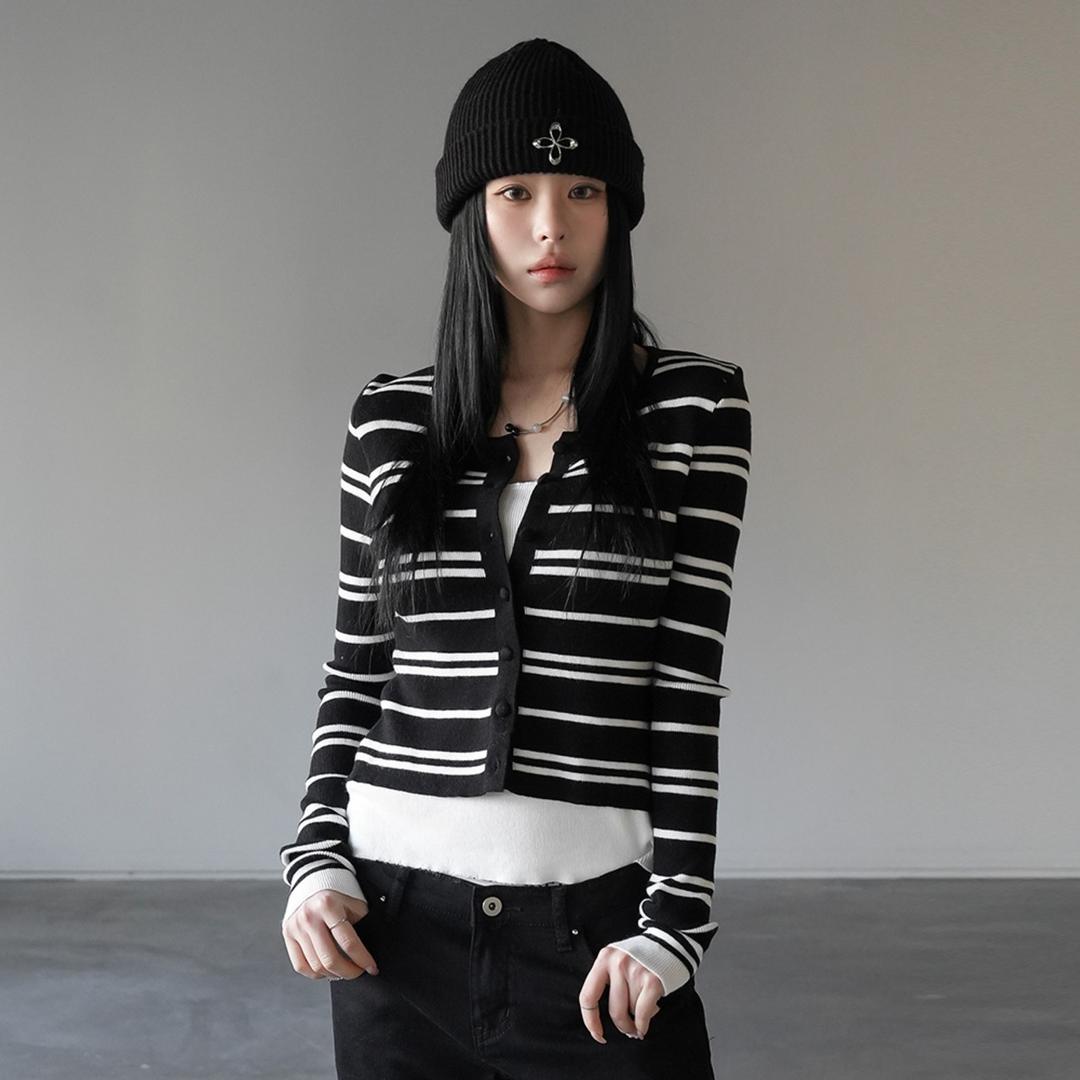 필란 스트라이프 레이어드 가디건(3월말입고예정)