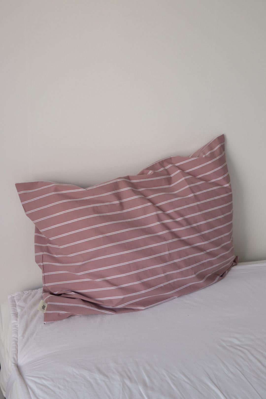 Rose stripe pillow cover