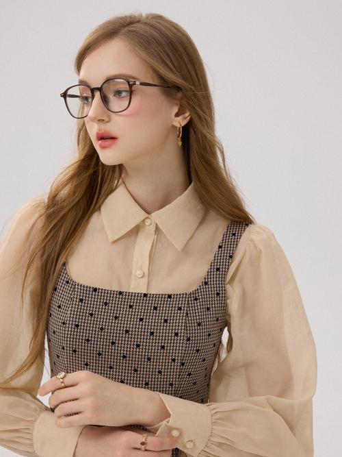 누디베이지 시어 블라우스