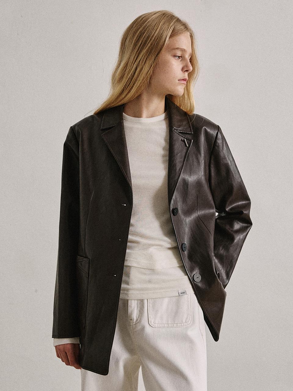 레더 오버사이즈 블레이저 자켓_BROWN
