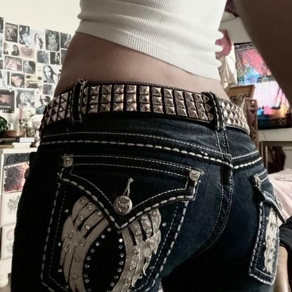 eyelet stud belt |아일렛 스터드 벨트
