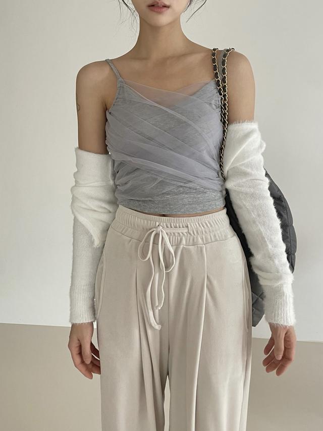 Volume Cap Sleeveless