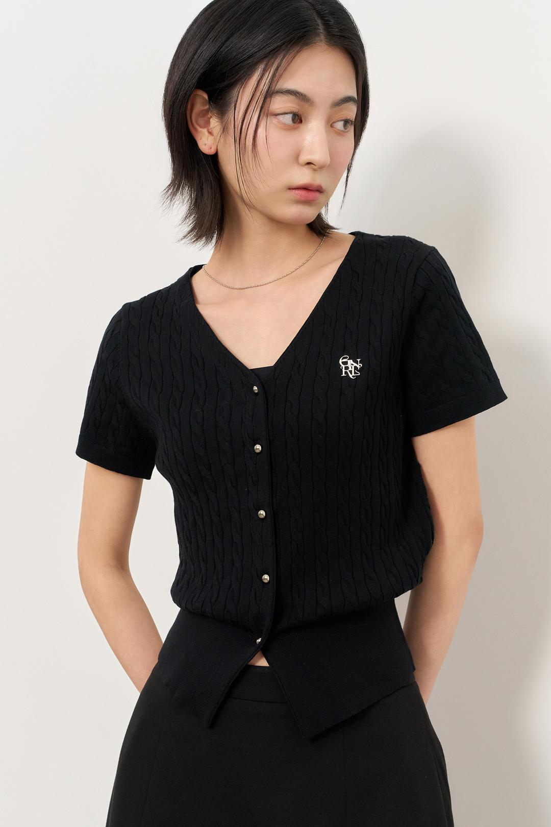 제너럴아이디어 WOMAN 텐셀 브이넥 케이블 가디건 [BLACK]