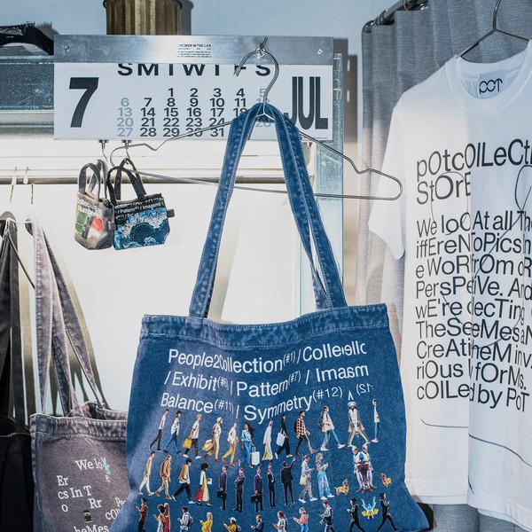 Peoples2 Collector Bag / Navy
