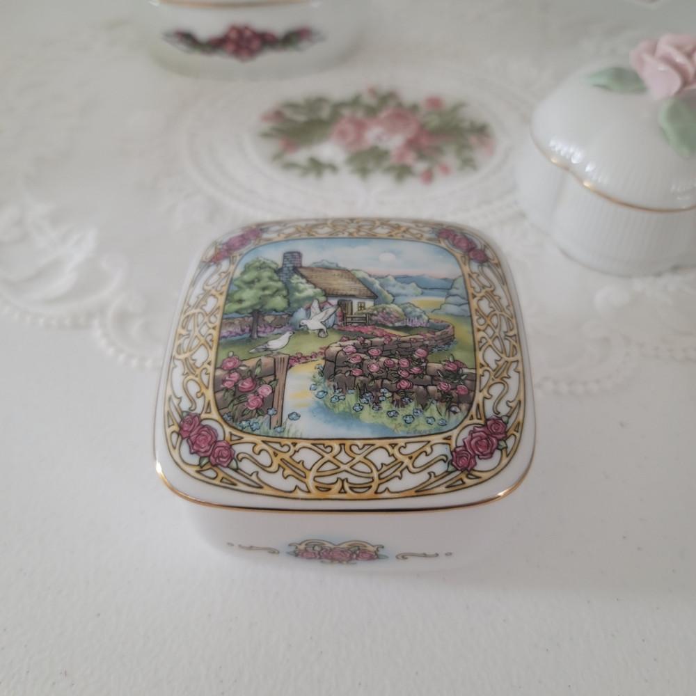 [중고] 빈티지 헤리티지 뮤직 트링켓 박스