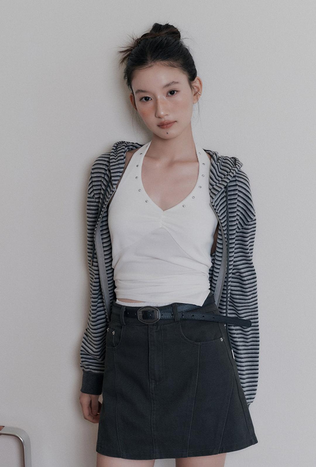 스터드 홀터넥 슬리브리스_MIWHNF918A