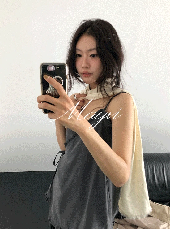 [당일발송🔥/스프링🌸/Mayvi/레이어드] Poetic 프릴 슬리브리스 랩 블라우스 (2 color)