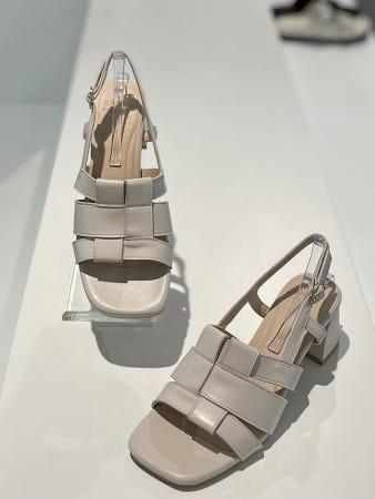 이런 상품 어때요? 세라 여성 샌들 C23S418 2컬러 6.5CM