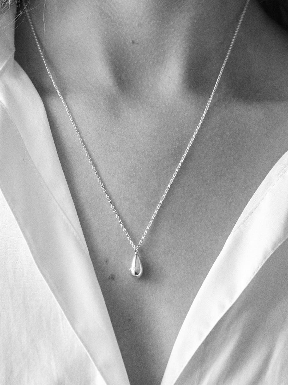 WATER DROP NECKLACE