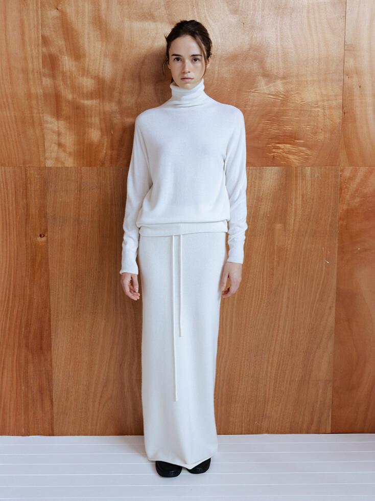 MERINO WOOL BLEND STRING KNIT SKIRT - IVORY