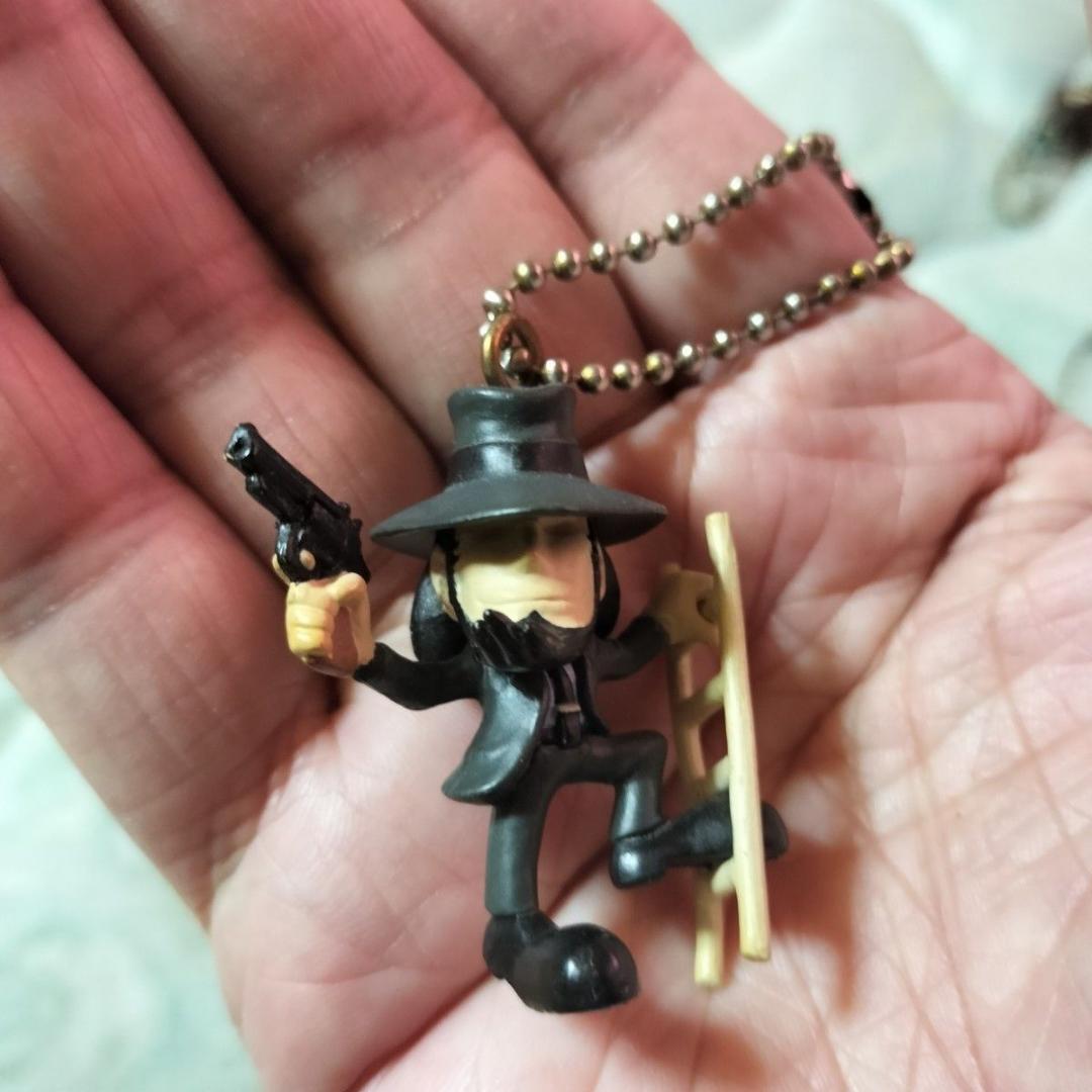 ルパン三世キーホルダー 次元大介 梯子